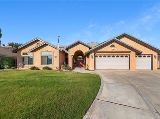 1513 Water Crest Ct, Bakersfield, CA 93314