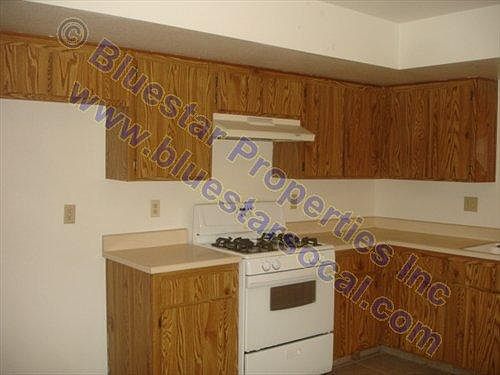 3rd image of 16221 Vasquez Ave APT 6