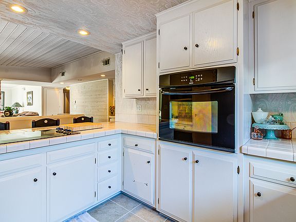 LOVE the vibe of this home.