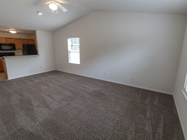 3306 Saint Charles Rd — Photo 2