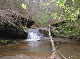 105 Lost Pine Ln, Talking Rock, GA 30175