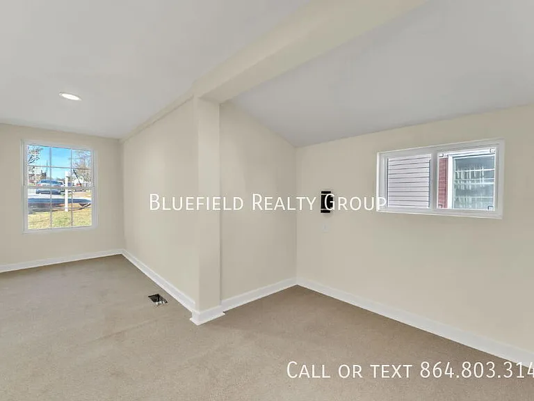 4 Walnut St #A — Photo 16