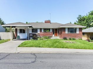 220 N 28th Ave, Yakima, WA 98902
