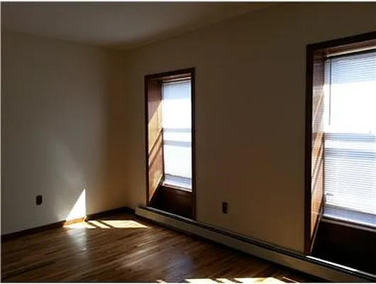 Rented by Douglas Elliman | media 30