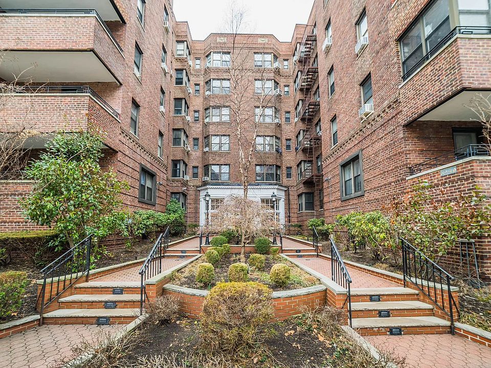1st image of 6940 Yellowstone Blvd APT 108