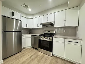 30-67 32nd Street, #2B