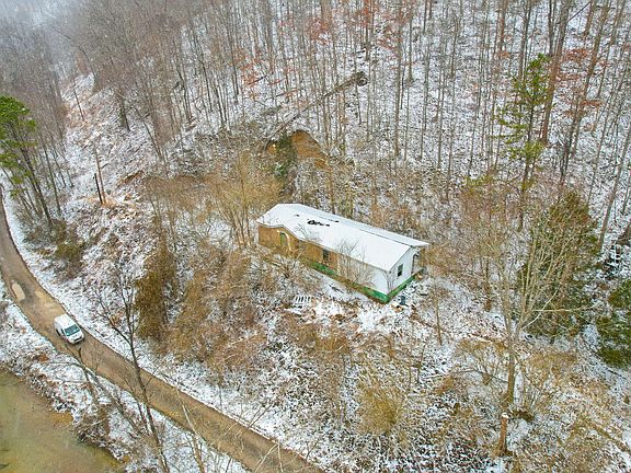 5th image of 6119 Pigeon Roost Rd