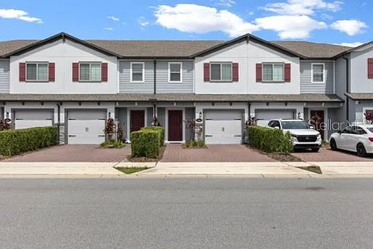242 Cedar Bark Ln