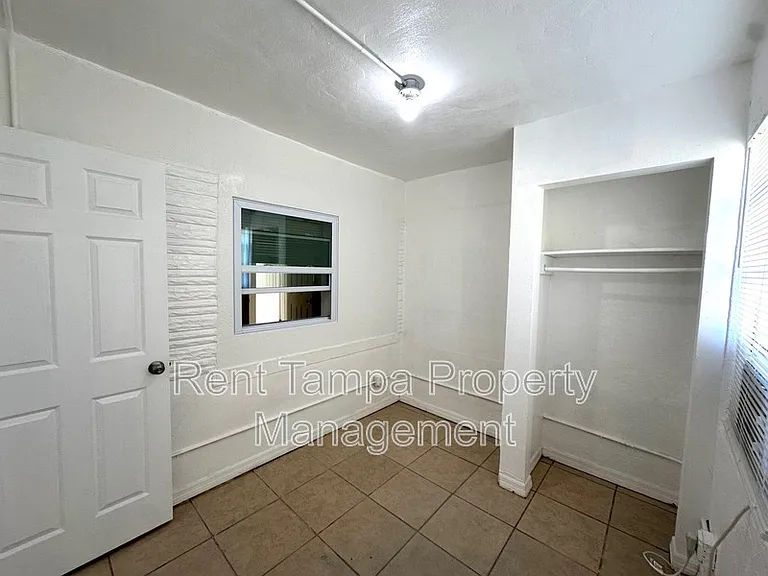 626 31st St S — Photo 29