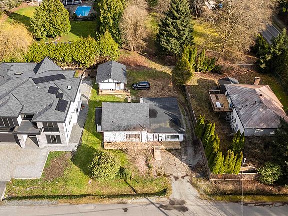 2nd image of 12822 229th St