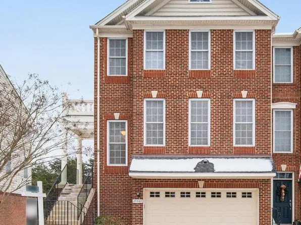 25568 Creekmore Ter, Chantilly, VA 20152