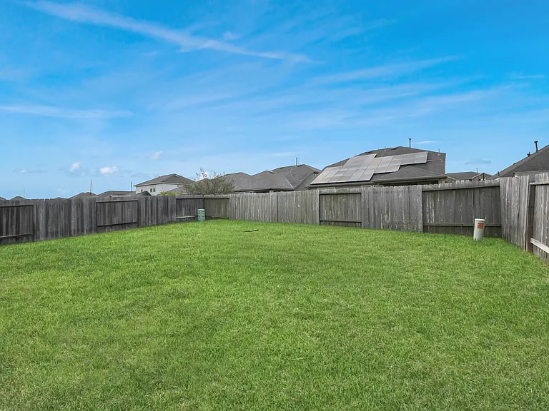 25827 Kinship Ct — Photo 20