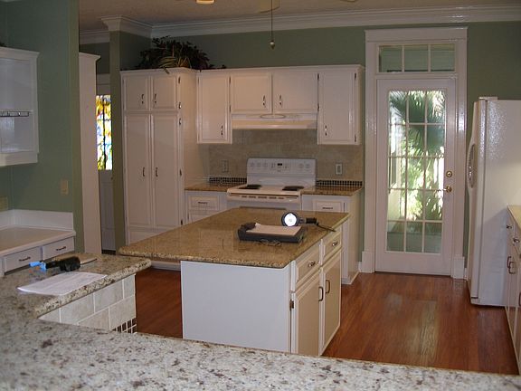 Kitchen - 13x21