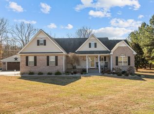 111 Contrary Rd, Burns, TN 37029