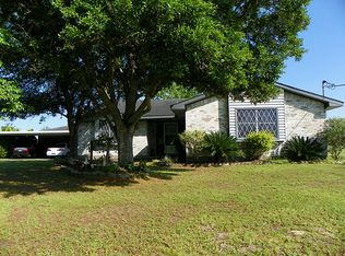 12205 Long Trl, Needville, TX 77461