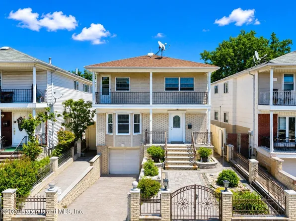 37 Yale St, Staten Island, NY 10303
