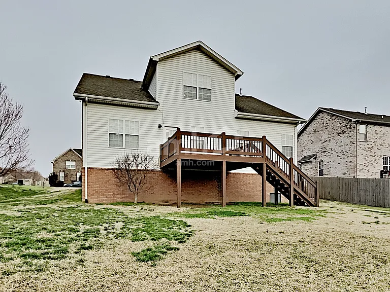 128 McKain Xing — Photo 16