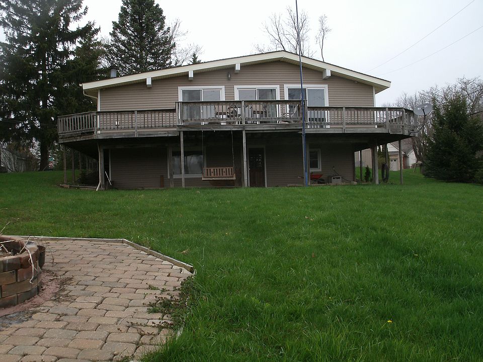 1st image of 5241 S Hillcrest Dr