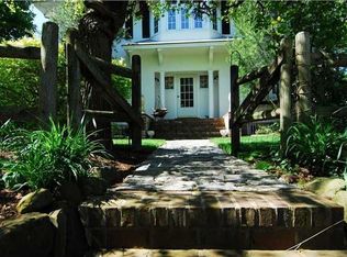 30 Mountainview Ave, Orangeburg, NY 10962