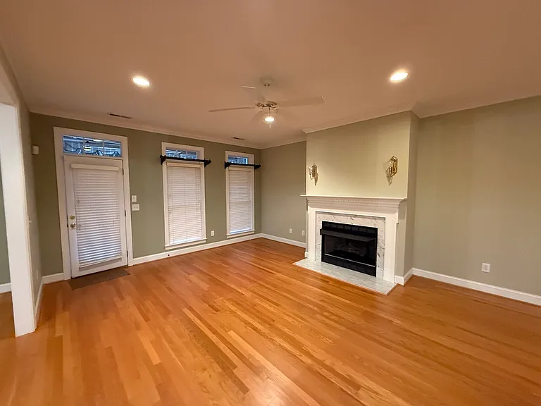 2208 Anchoridge Ave — Photo 9