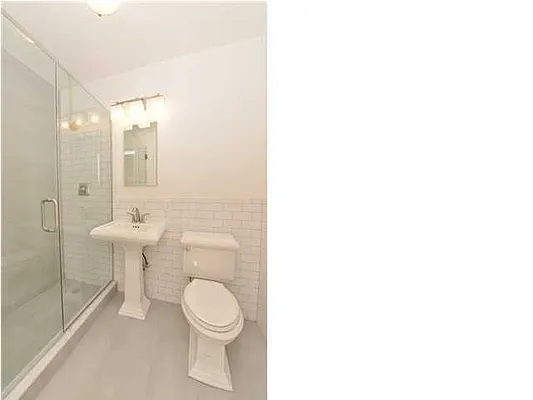 Rented by Evans Real Estate | media 31