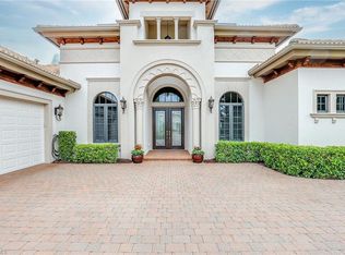 7440 Byrons Way, Naples, FL 34113