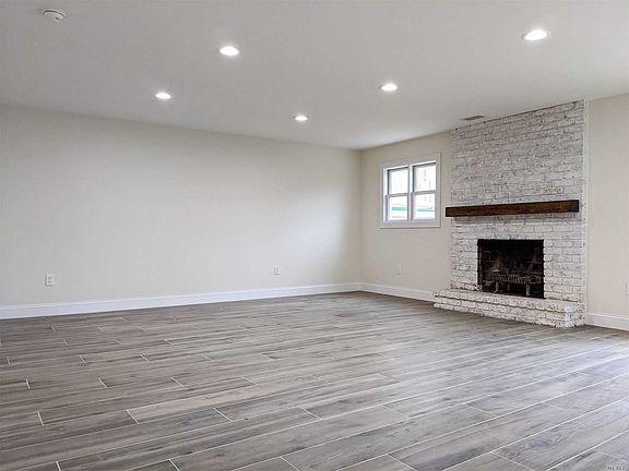 5th image of 4084 Greentree Dr