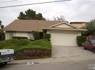 709 Crestview Dr, Pinole, CA 94564