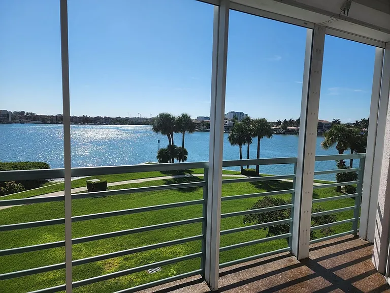 8040 Sailboat Key Blvd S #203 — Photo 22