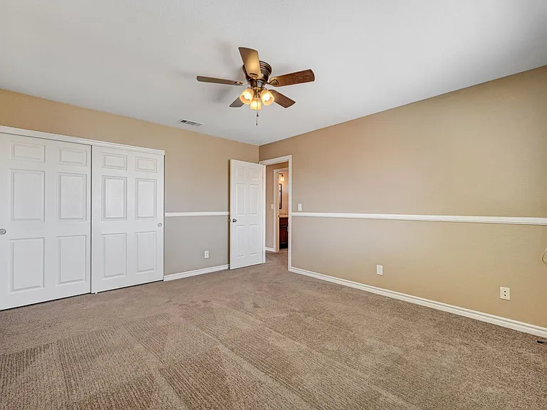 3949 Rhine Way — Photo 40
