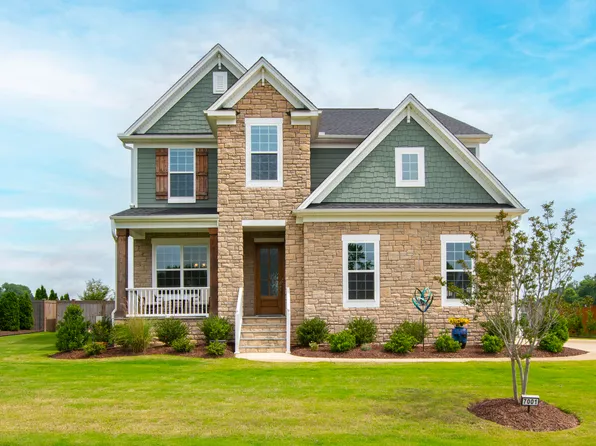 7001 Leando Dr, Willow Spring, NC 27592