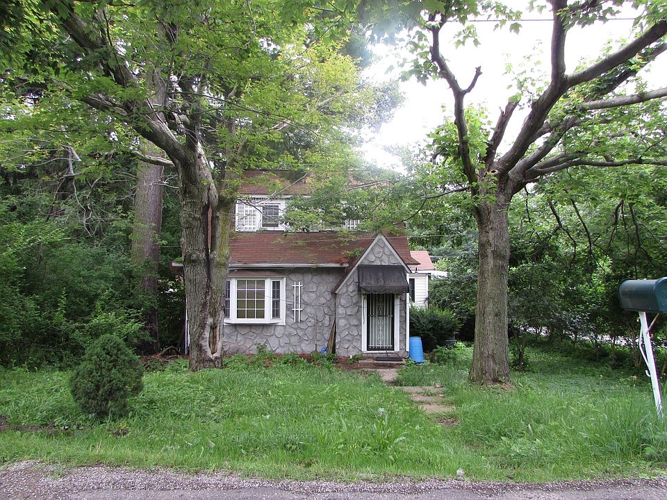 1st image of 351 Virginia Ave