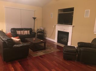 1505 Bradley Ln, Sycamore, IL 60178