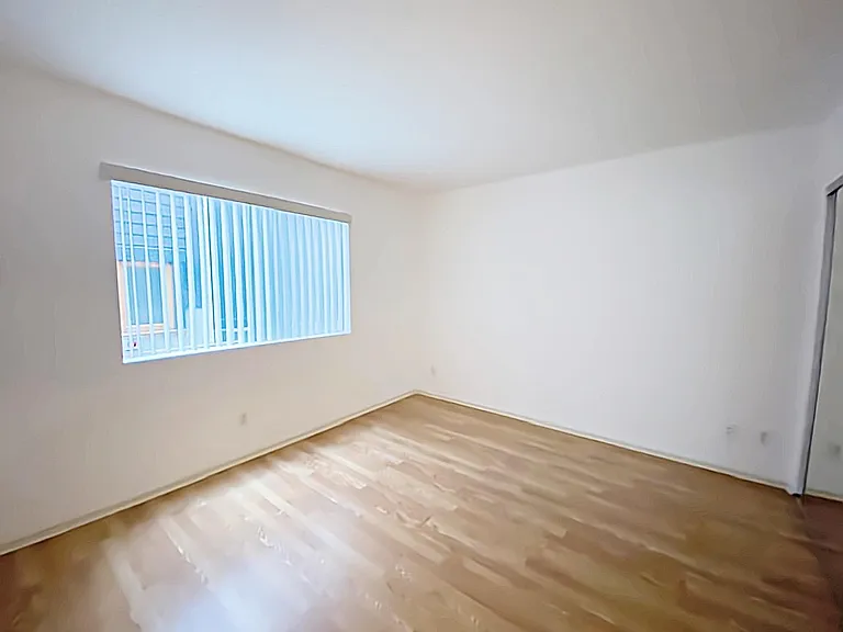 25 Westwind St #1 — Photo 8