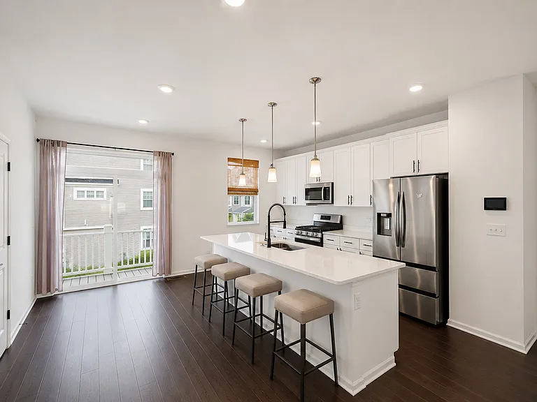 4437 Chelsea Manor Cir #4437 — Photo 4