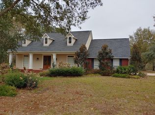 3701 Roberts Rd, Moss Point, MS 39562