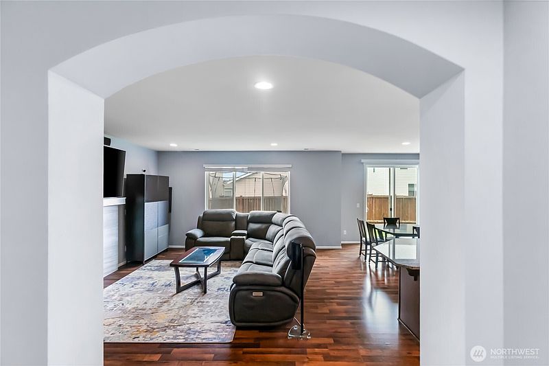 3rd image of 18929 110th Avenue Ct E