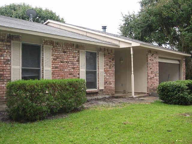 1st image of 4318 Blue Creek Dr