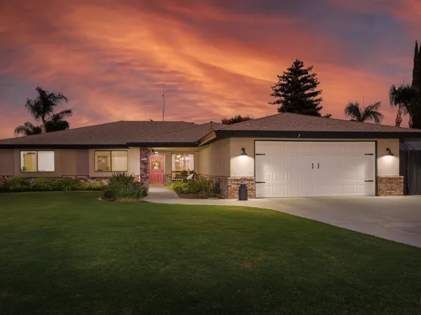 5216 Westpark St, Bakersfield, CA 93308