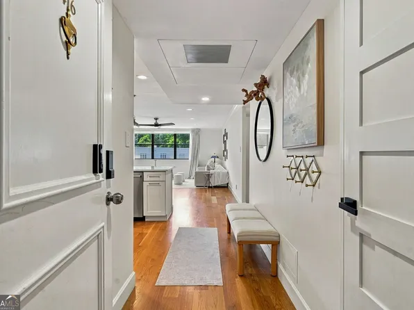 2965 Pharr Court South NW APT 416, Atlanta, GA 30305