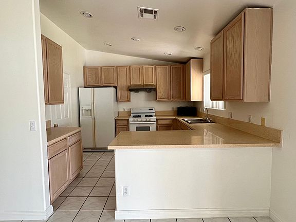 4th image of 31775 Avenida Del Yermo