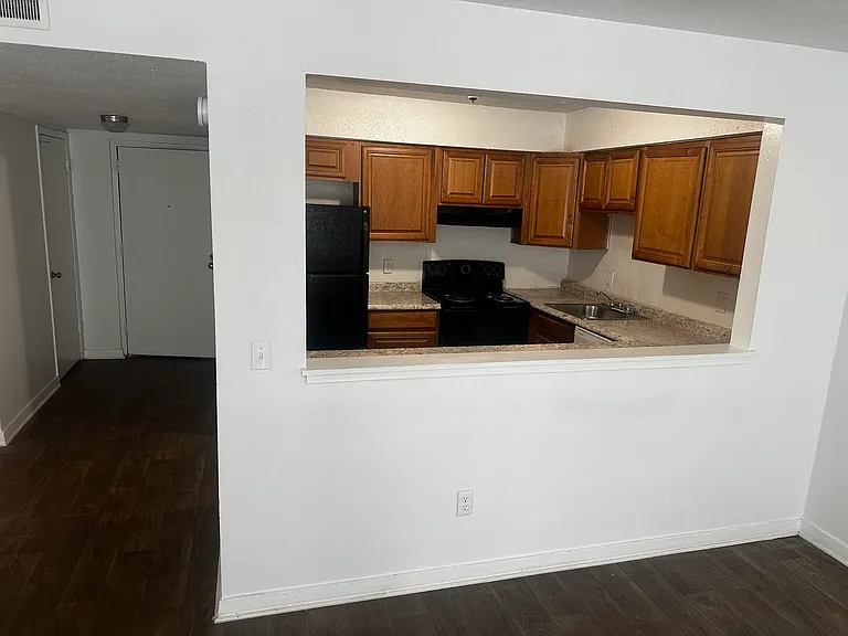 Ridgewood Townhomes — Photo 18