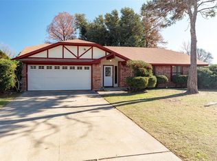 14 Redbud Dr, Mineral Wells, TX 76067