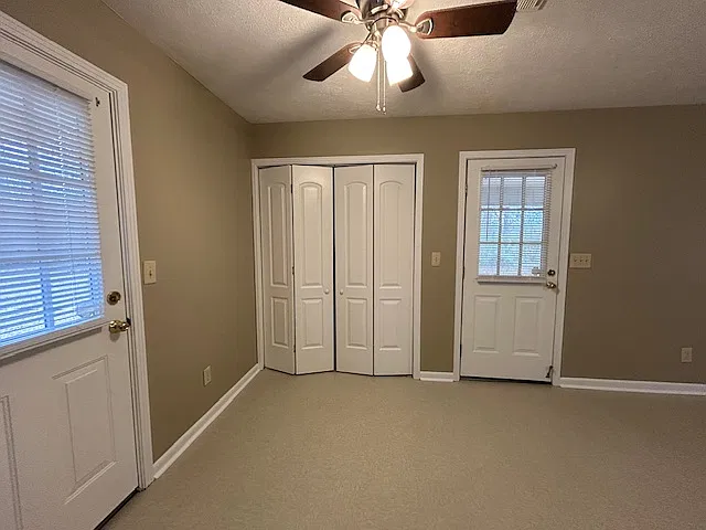 2 bed, 973 sqft, $1,100 — Photo 2