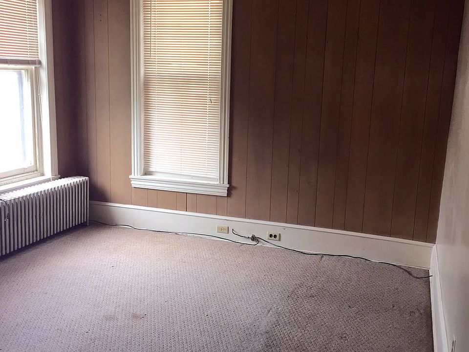 2nd image of 234 E Philadelphia Ave APT 7