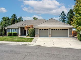 250 Briarwood Ln, Medford, OR
