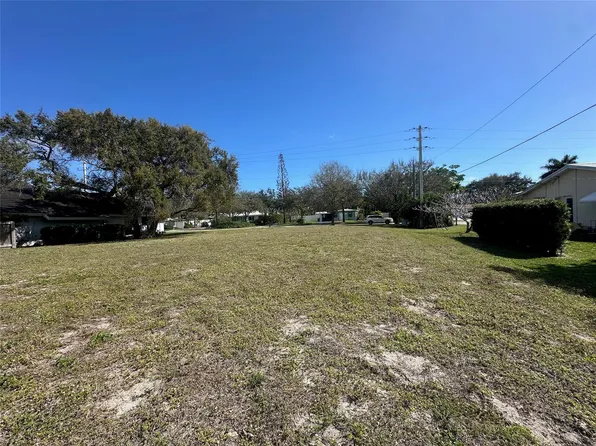 3939 NW 5th Avenue, Boca Raton, FL 33431