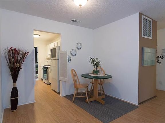 5th image of 5975 Terrace Park Dr N Unit 104