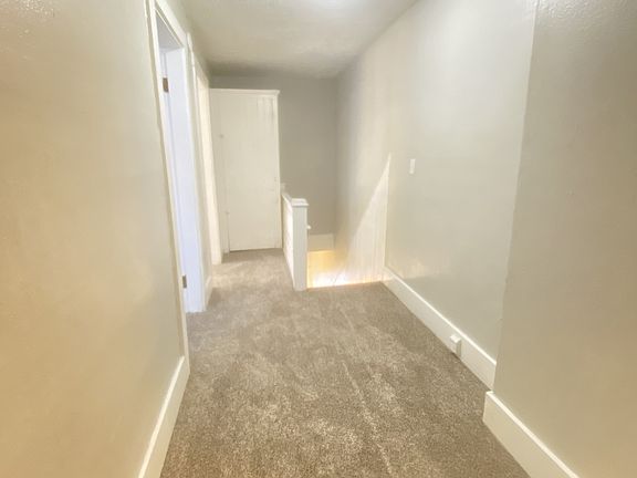 4th image of 226 S Detroit St #226.5