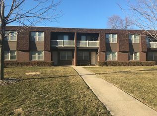 212 W Grant St APT 15, Streator, IL 61364
